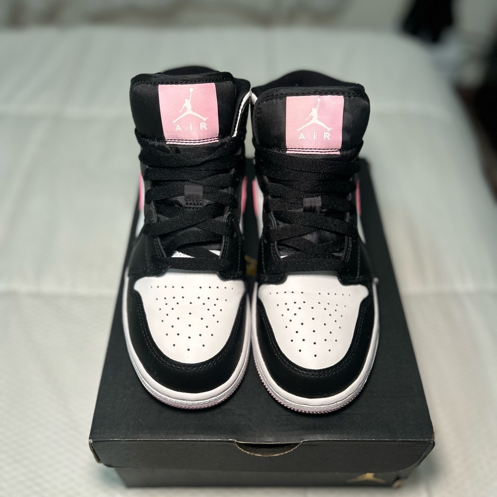 Air Jordan 1 Mid GS White Light Arctic Pink - Picture 6 of 9